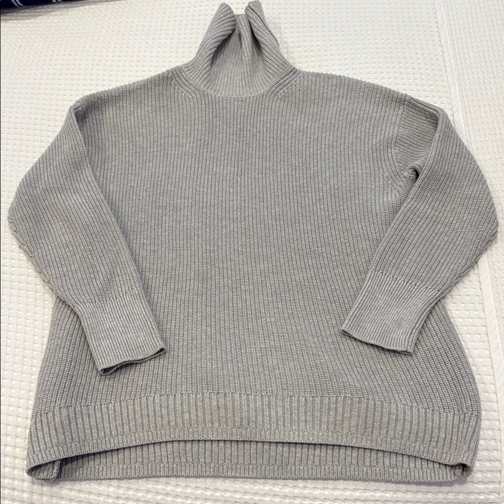J. Crew Cotton Cashmere Blend Turtleneck Sweater EUC